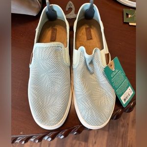 Blue palm slip ons